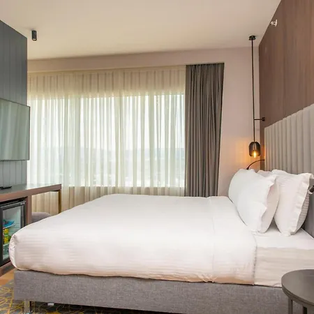 Crowne Plaza By Ihg ホテル 5*