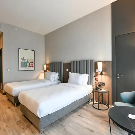 Crowne Plaza By Ihg Hotel 5*